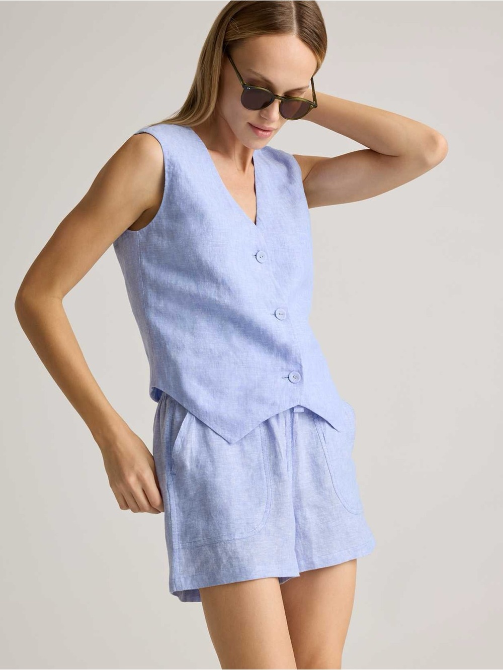 Quince light blue linen vest